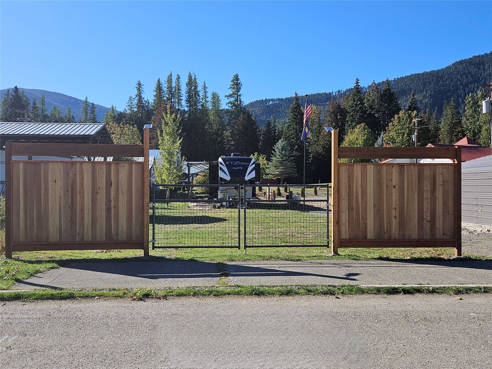 Property Photo: 710 Noxon Avenue MT 59853