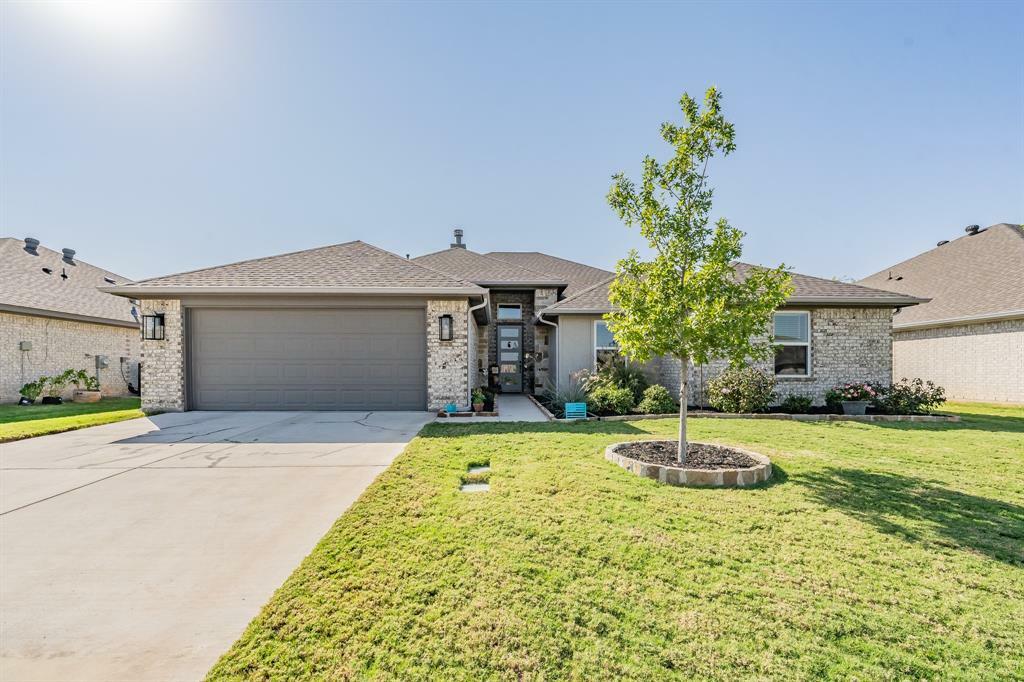 412 Brinkley Drive  Saginaw TX 76179 photo