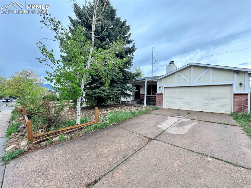 2018 N Whitehorn Drive  Colorado Springs CO 80920 photo