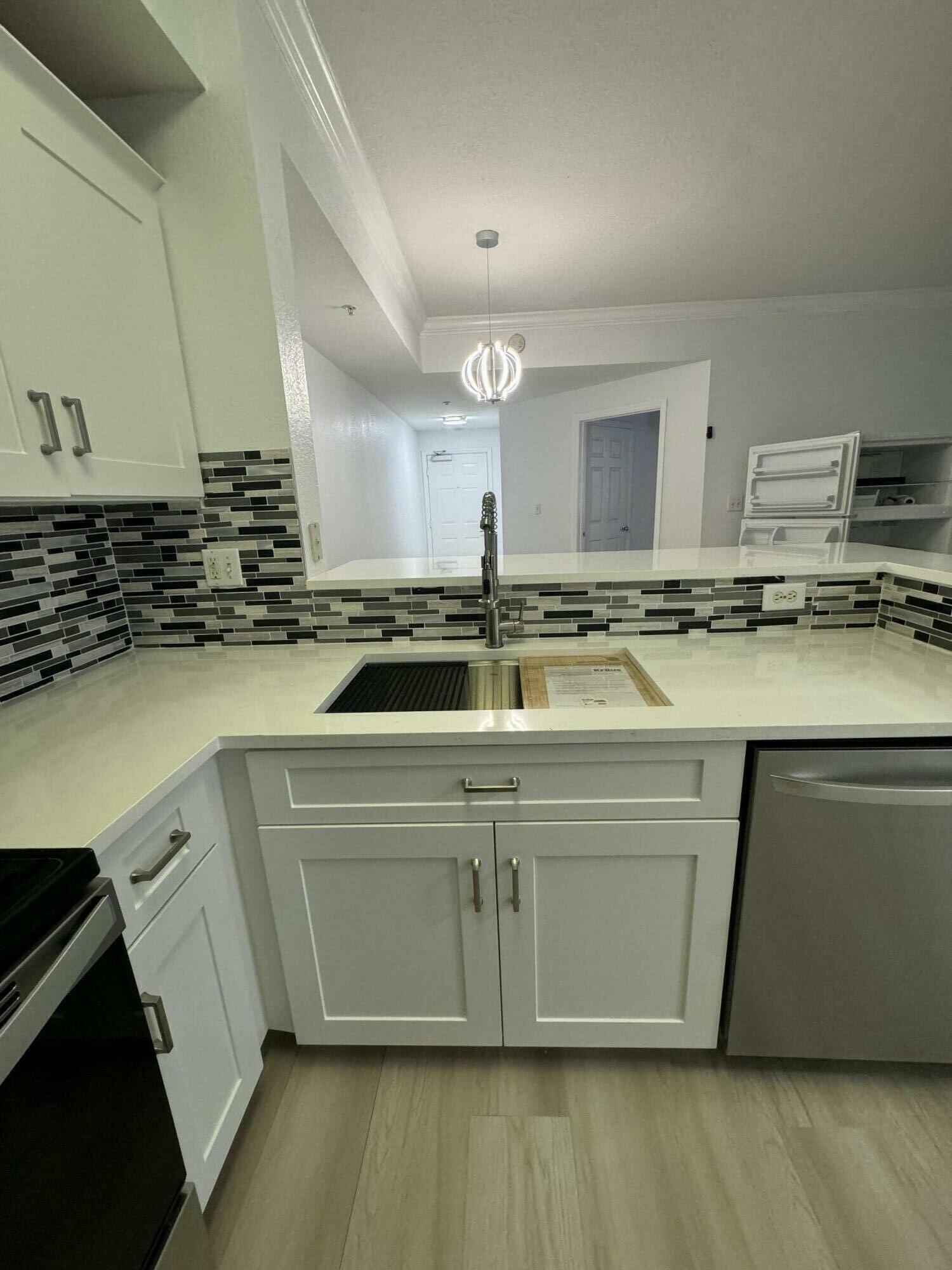 Property Photo:  15115 Michelangelo Boulevard 104  FL 33446 