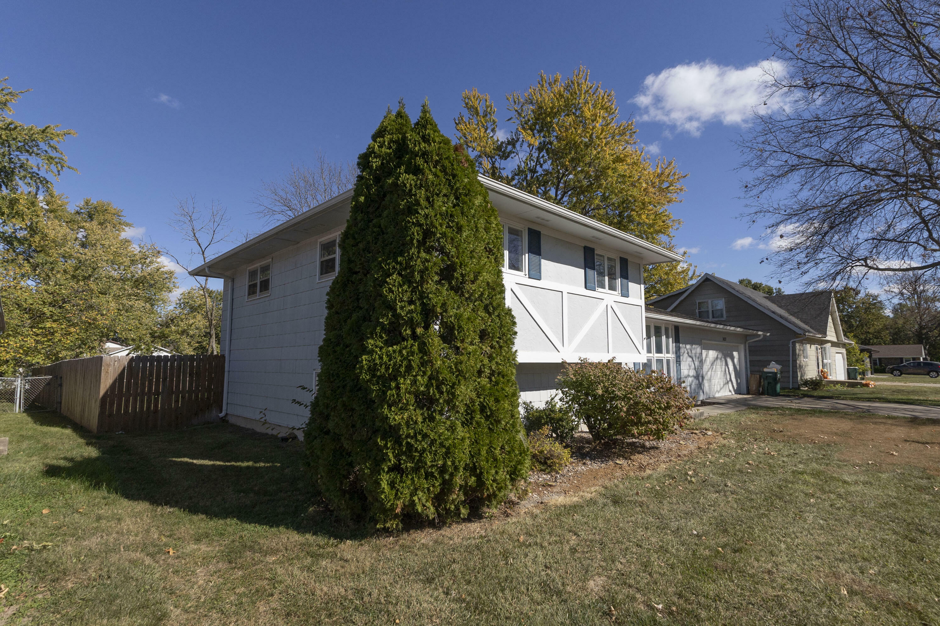 Property Photo:  1637 Prairie Lane  MO 65270 