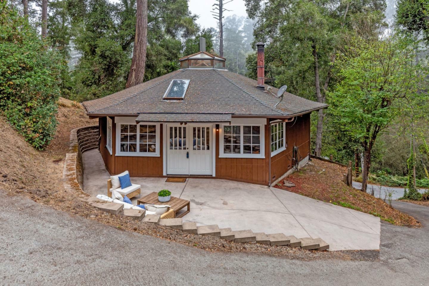 Property Photo:  652 Cathedral Drive  CA 95003 