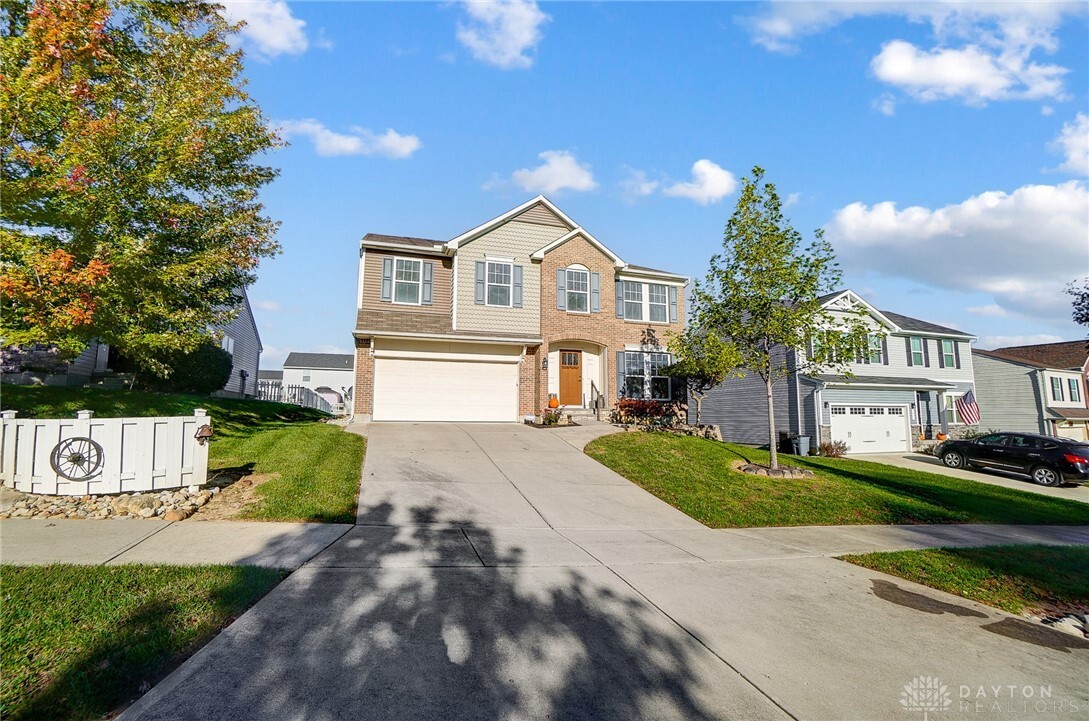Property Photo: 5821 Bentwood Drive OH 45042