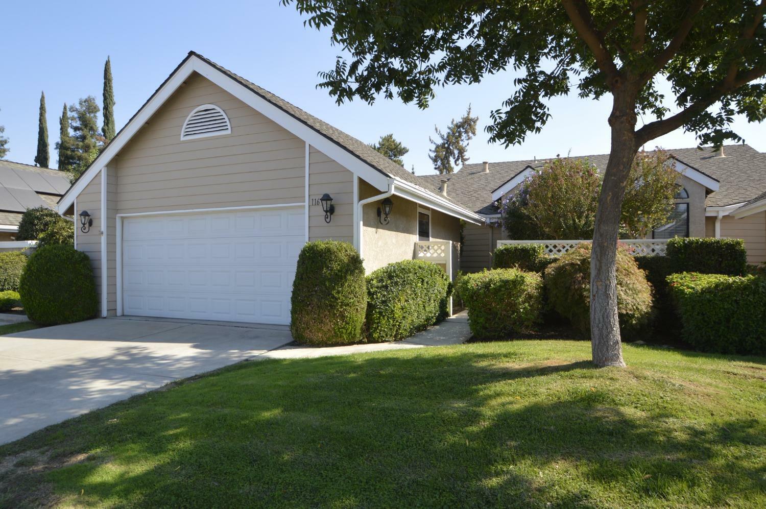 Property Photo:  5110 N Fruit Avenue N 116  CA 93711 