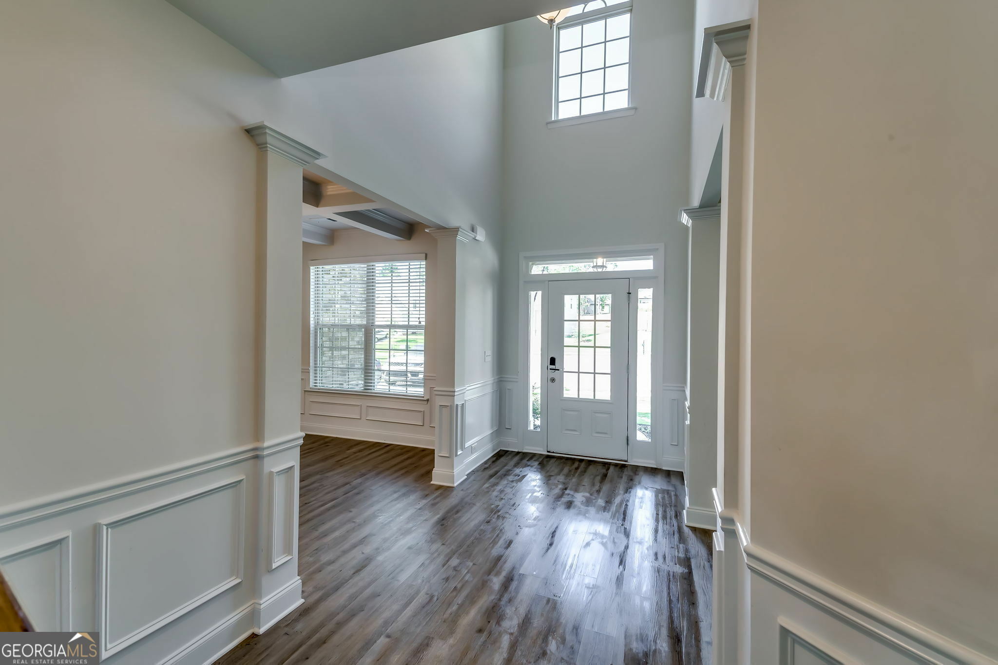 Property Photo:  180 Wentworth Lane  GA 30180 