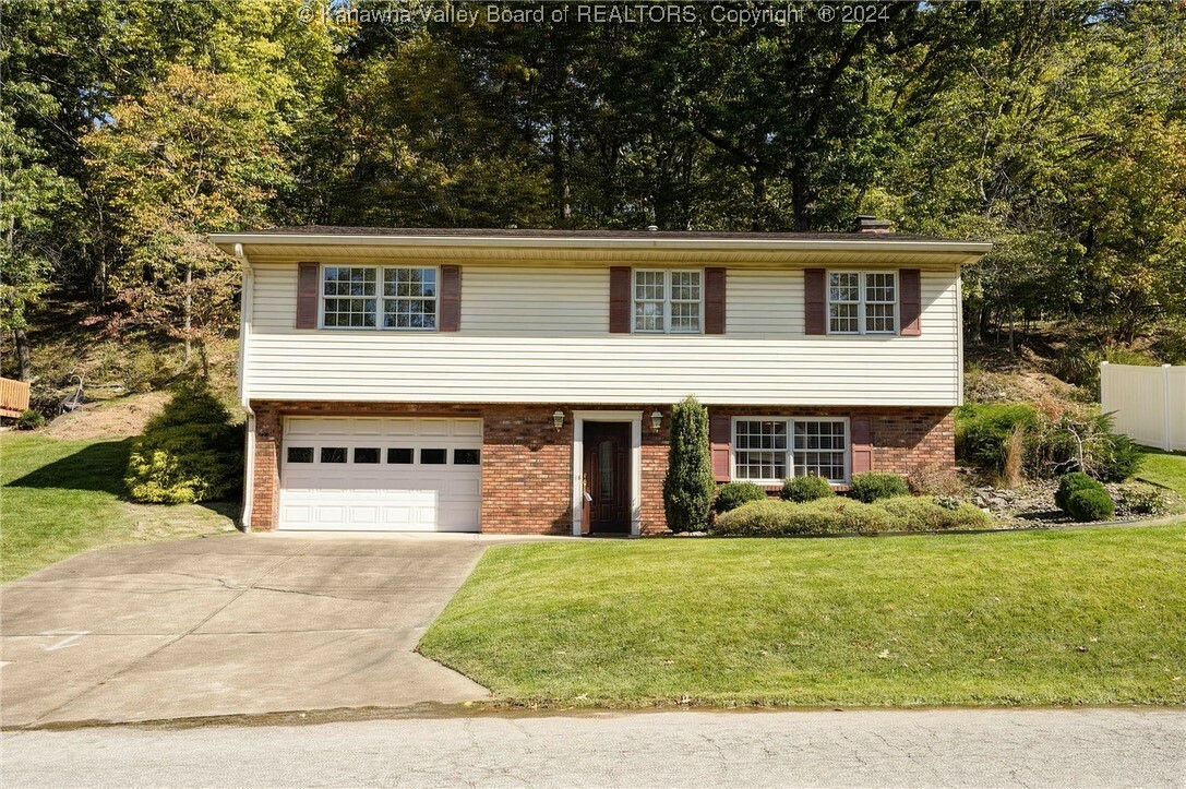 Property Photo:  782 Echo Road  WV 25303 