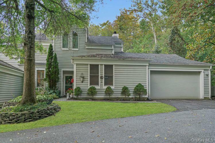 Property Photo:  17 Dogwood Lane  NY 10987 