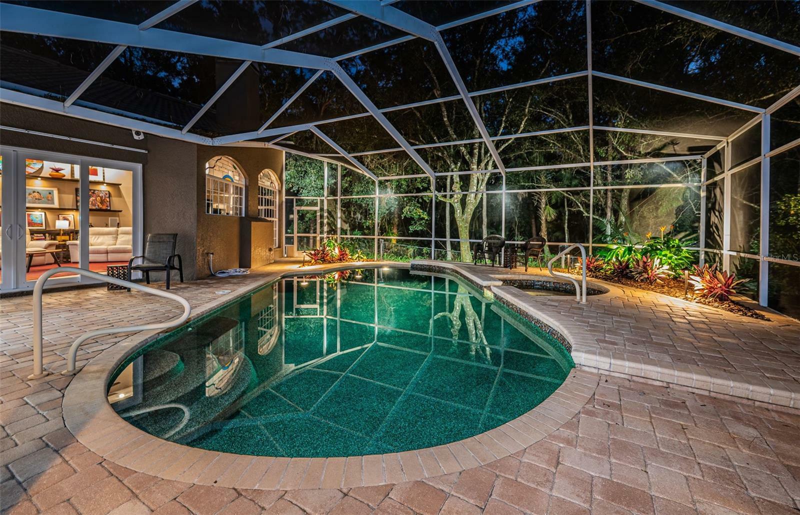 Property Photo:  4962 Turtle Creek Trail  FL 34677 