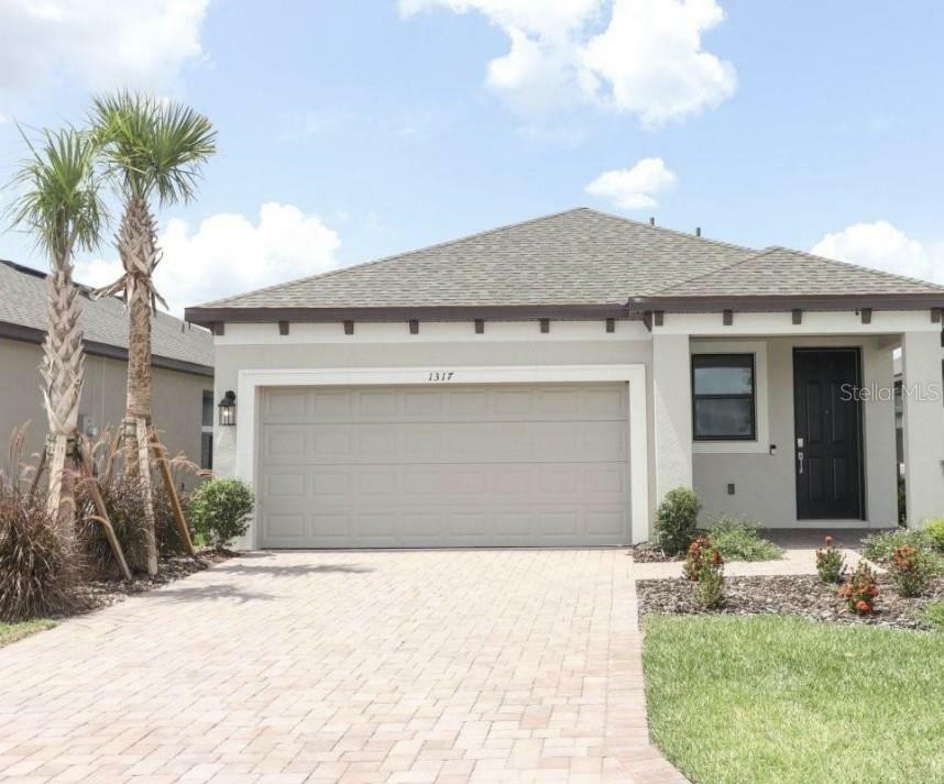 Property Photo:  1328 Lombardi Court  FL 34759 