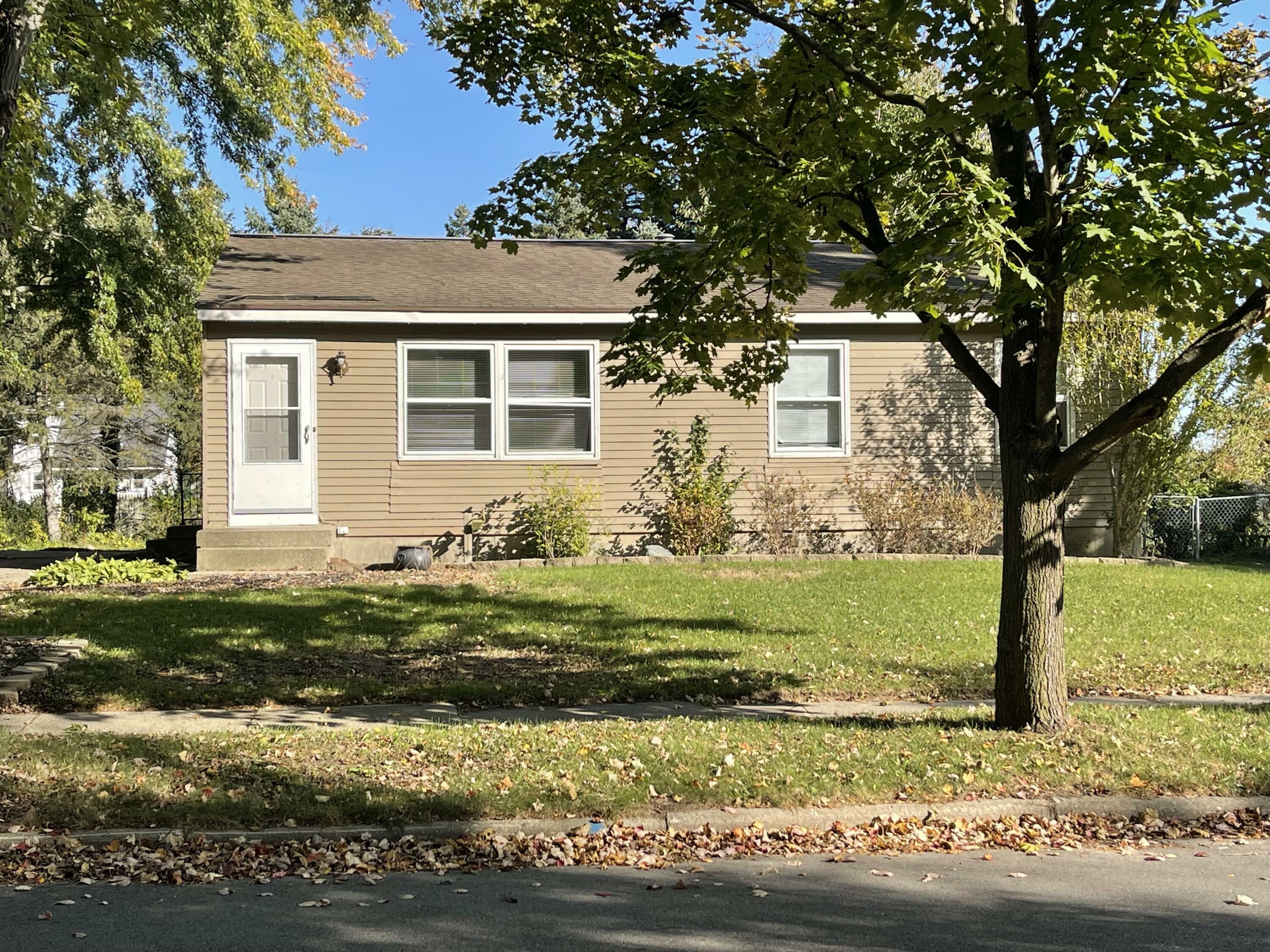 Property Photo:  217 Roberta Jayne Drive  MI 49331 