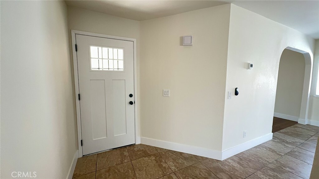 Property Photo:  866 Ollie Way  CA 92543 