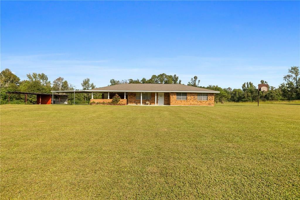 Property Photo:  18129 Highway 10 Highway  LA 70444 
