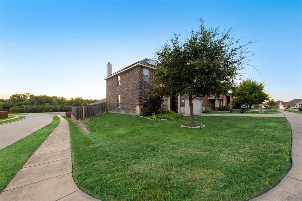 Property Photo:  1406 Canyon Creek Road  TX 75098 