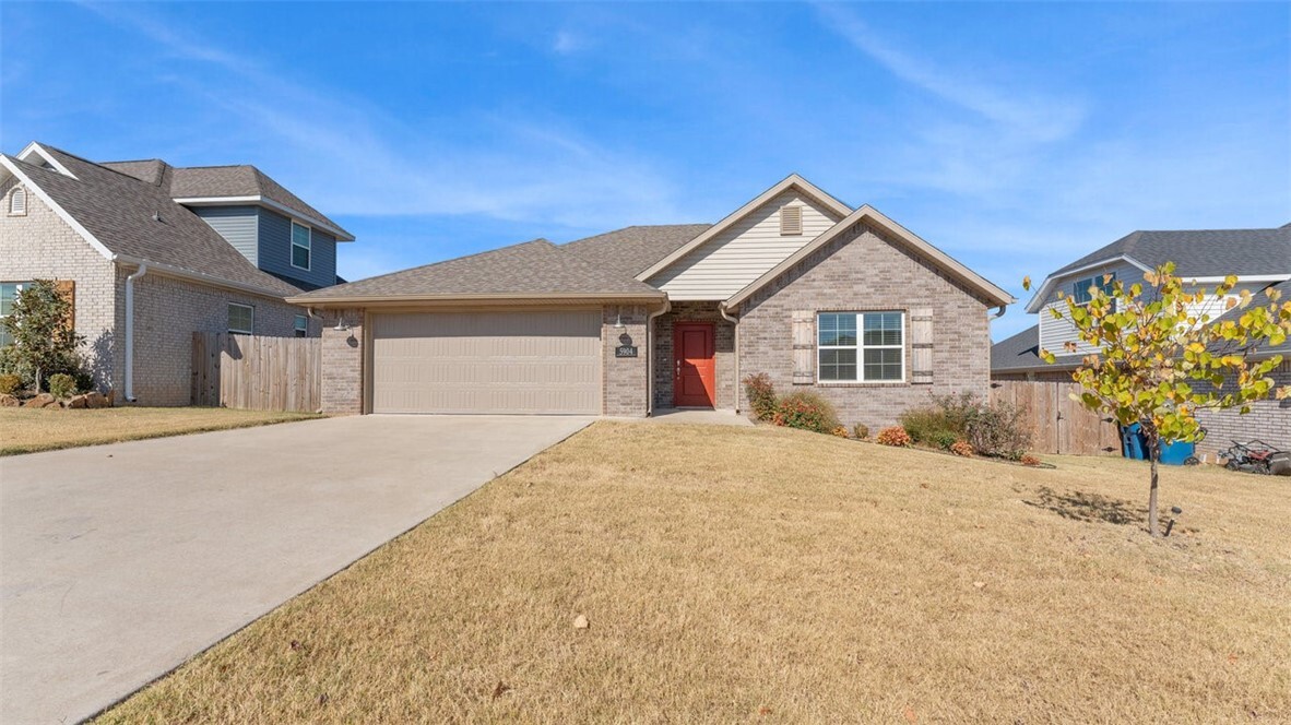 Property Photo:  5904 SW Peaceful Avenue  AR 72713 