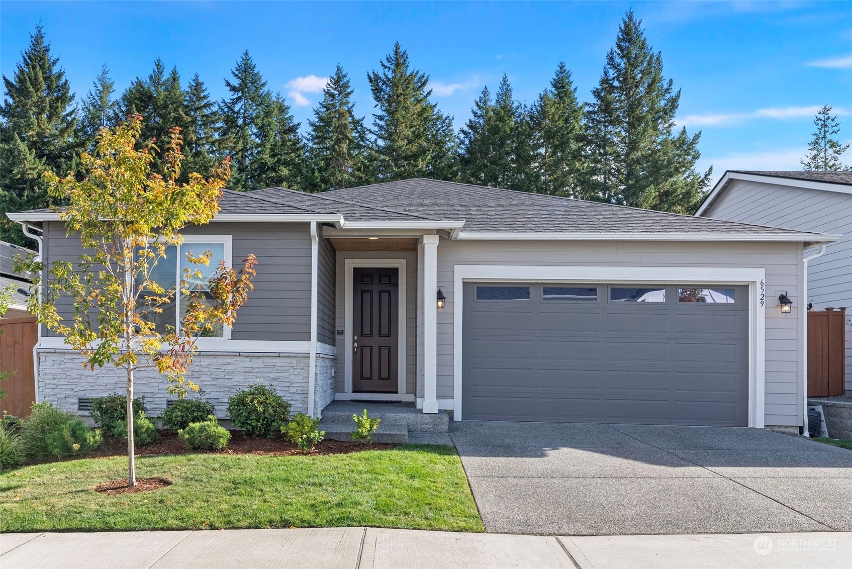 Property Photo:  6529 Seaglass Avenue SE  WA 98367 