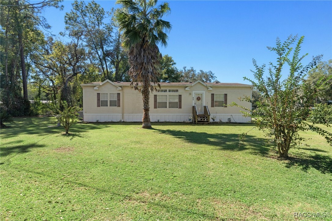 Property Photo:  8120 E Penbrook Lane  FL 34436 