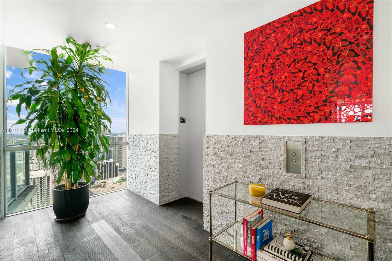 Property Photo:  1100 Biscayne Blvd 5707  FL 33132 