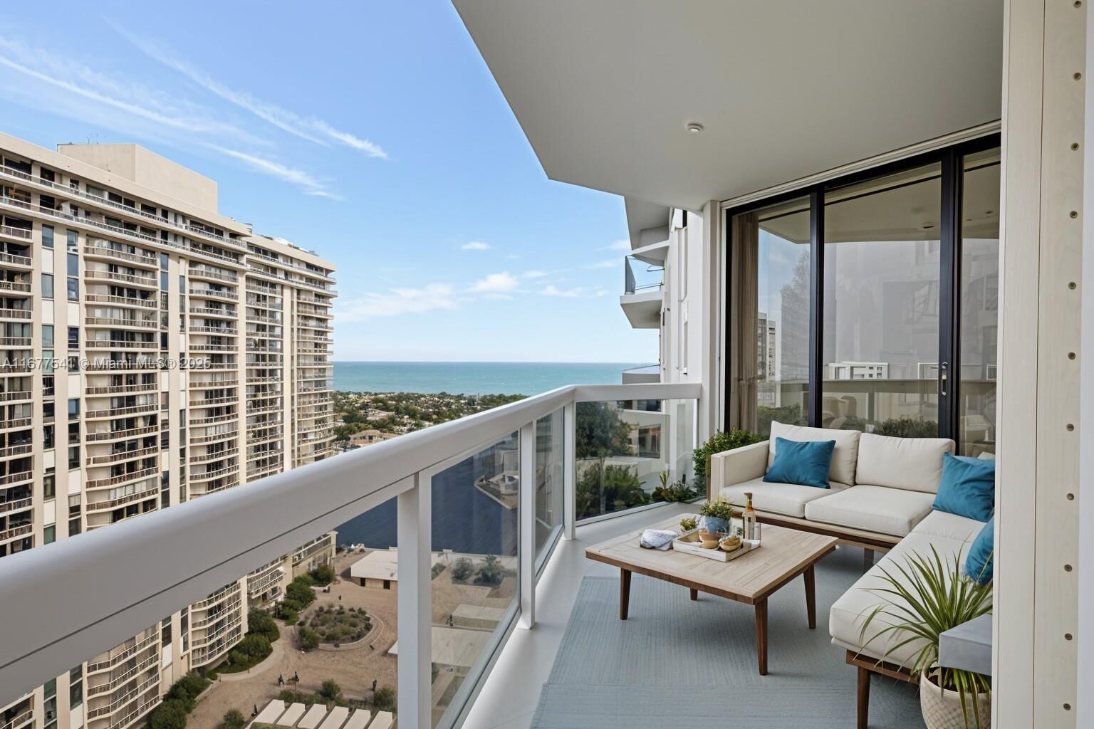 Property Photo: 20185 E Country Club Dr 2209 FL 33180