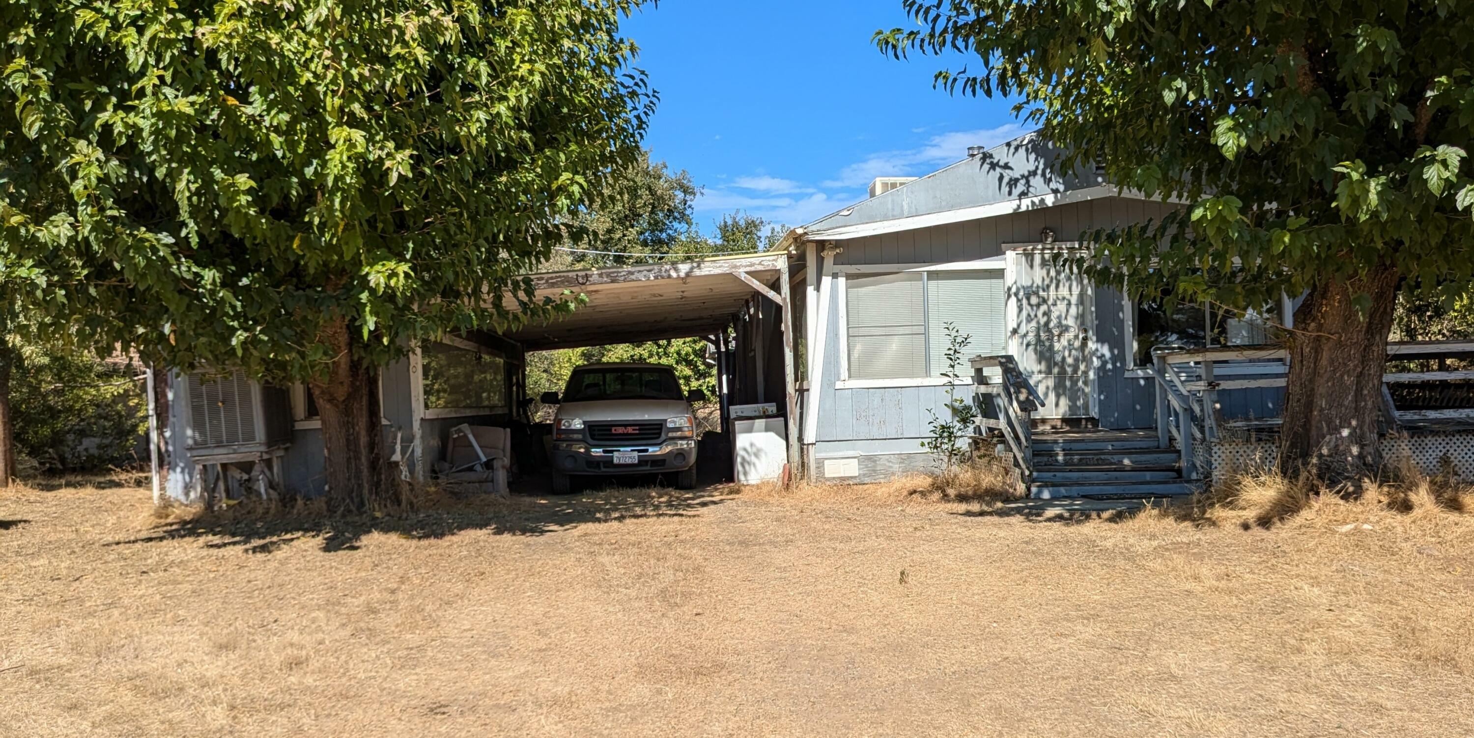 Property Photo:  22180 S Wallen Rd  CA 96080 