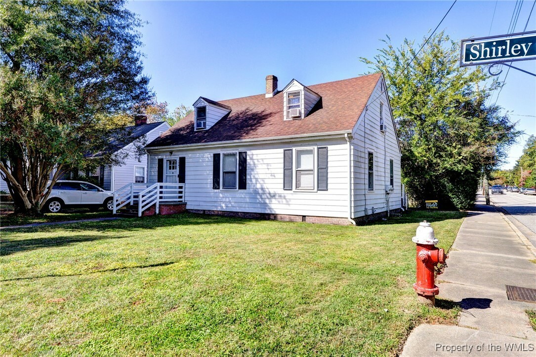 Property Photo:  126 Shirley Avenue  VA 23185 