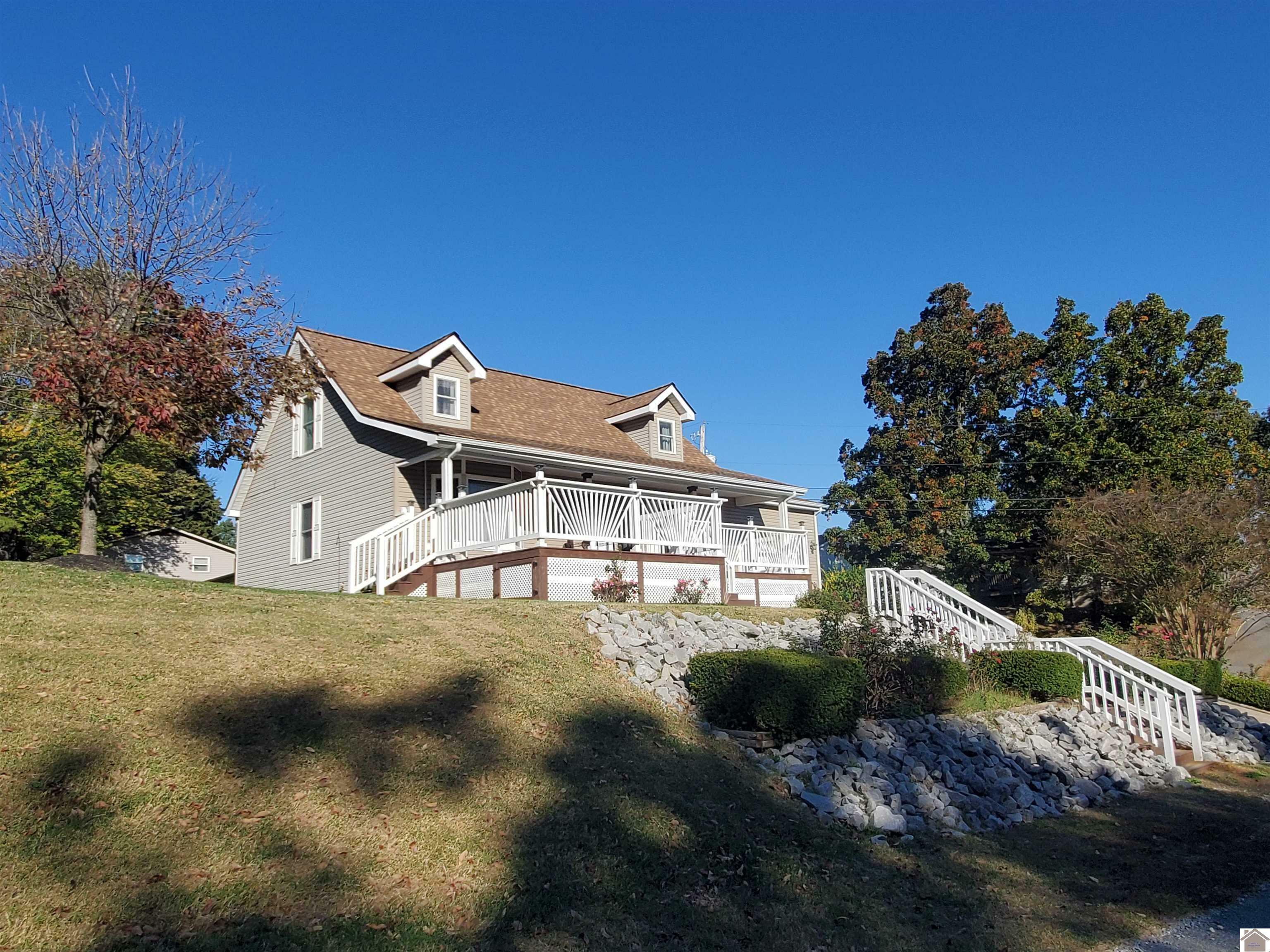 Property Photo:  501 Sharry Lynn Drive  KY 42003 