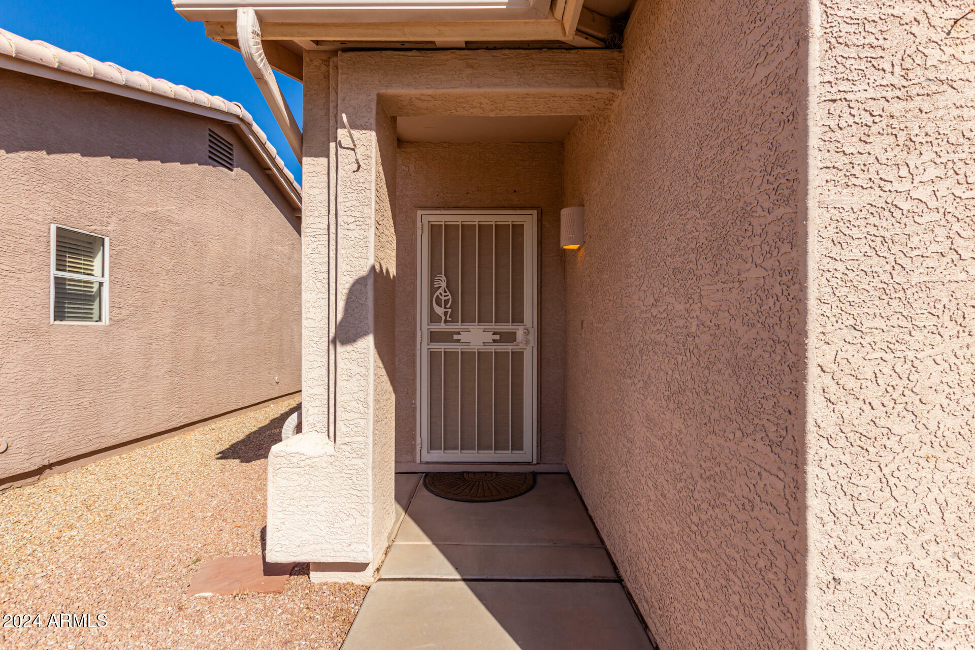 Property Photo:  1402 E Waterview Place  AZ 85249 