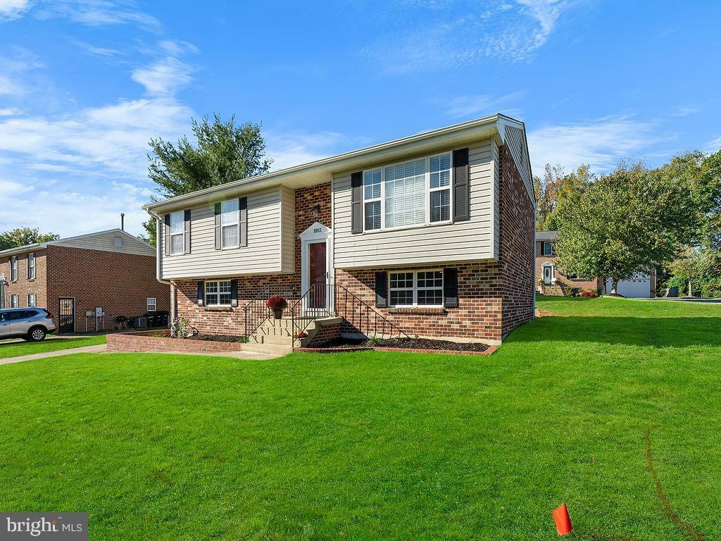 Property Photo:  11813 Sylvia Drive  MD 20735 