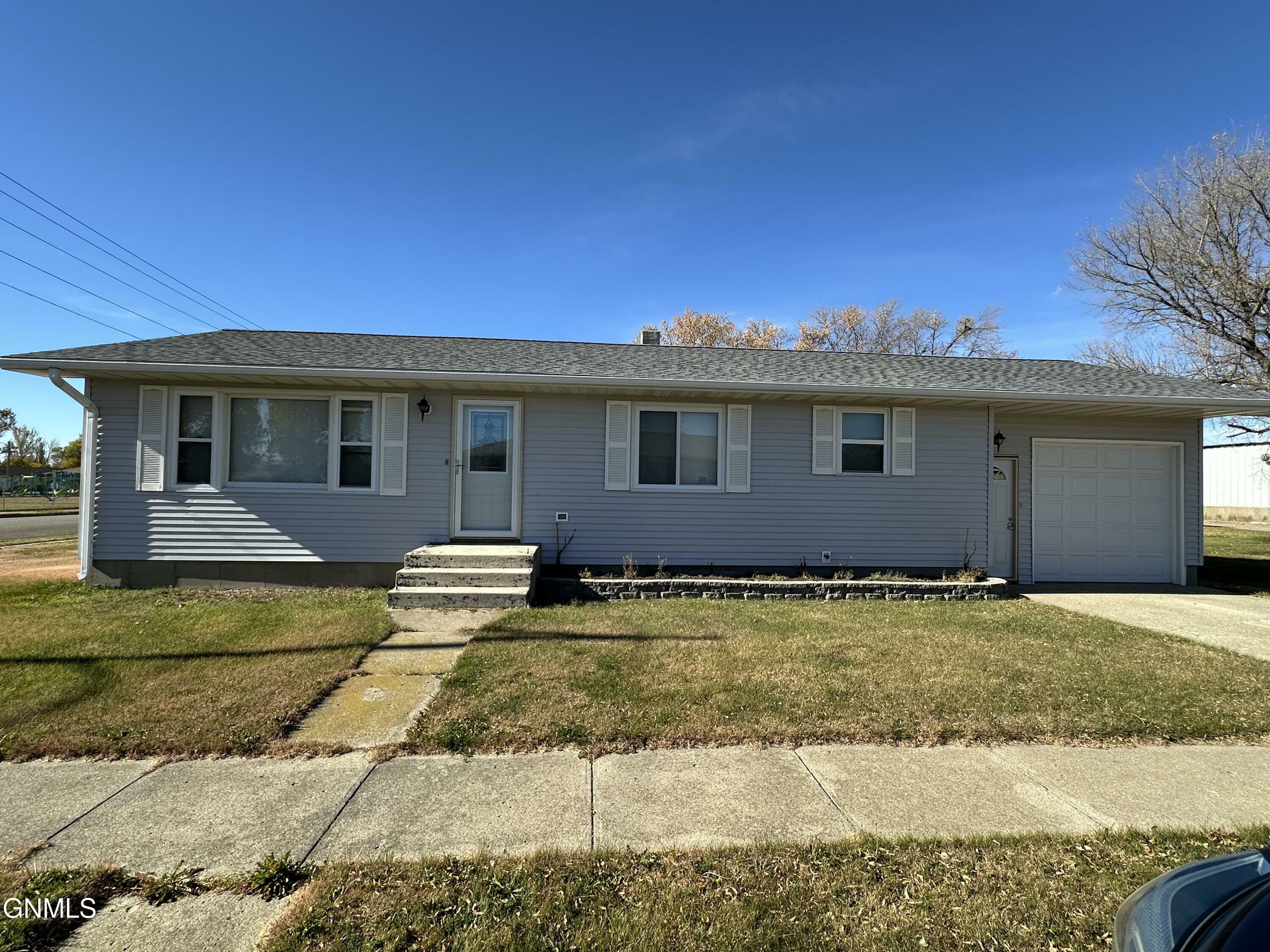 Property Photo:  24 S. 12th Street  ND 58495 