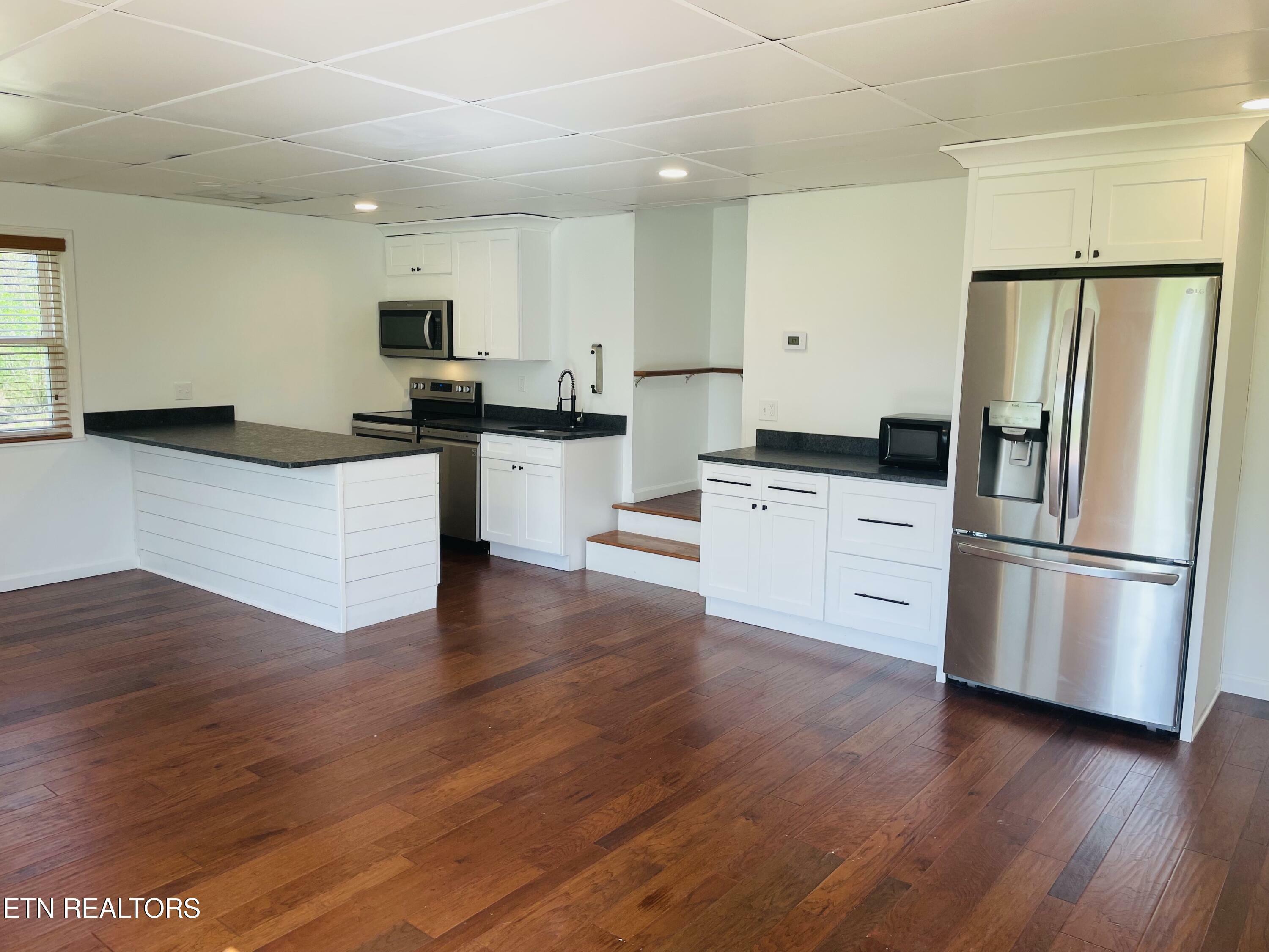 Property Photo: 1131 S Fork Drive TN 37862