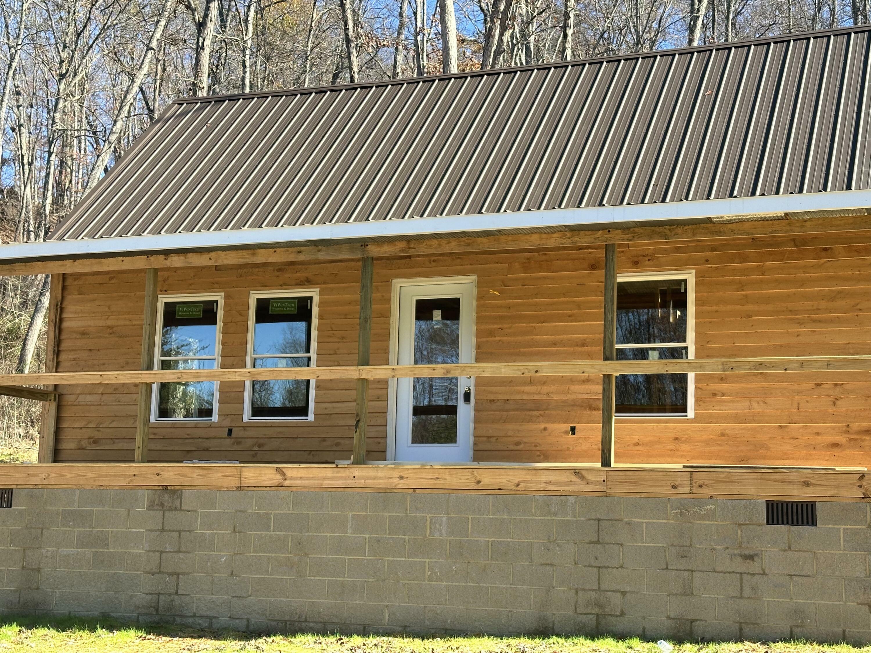 Property Photo:  409 Freeman Branch Road  KY 40729 