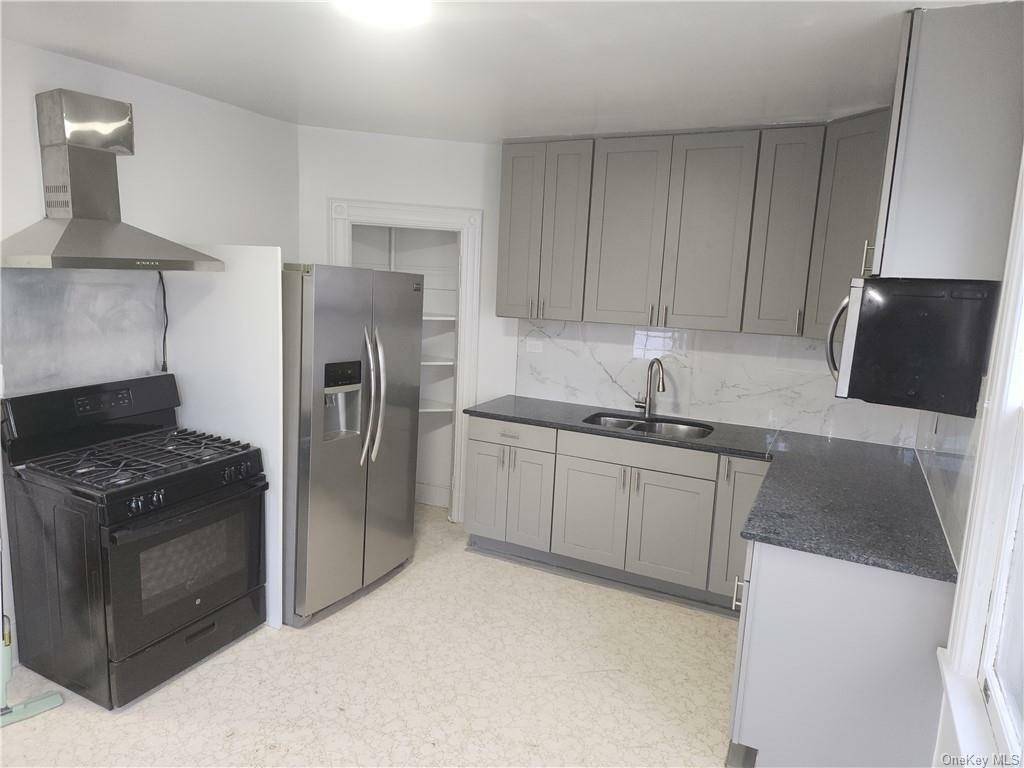 Property Photo:  183 Sickles 2nd Floor  NY 10801 