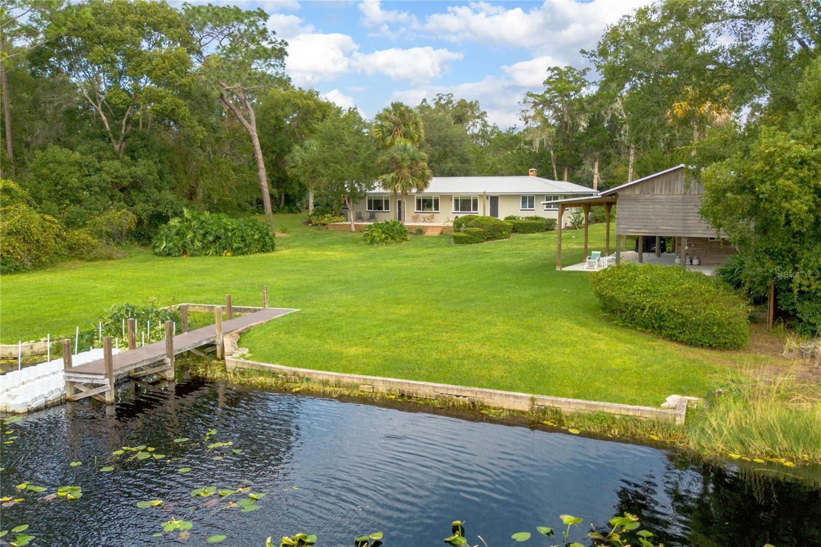 Property Photo:  1612 Pleasant View Drive  FL 32724 