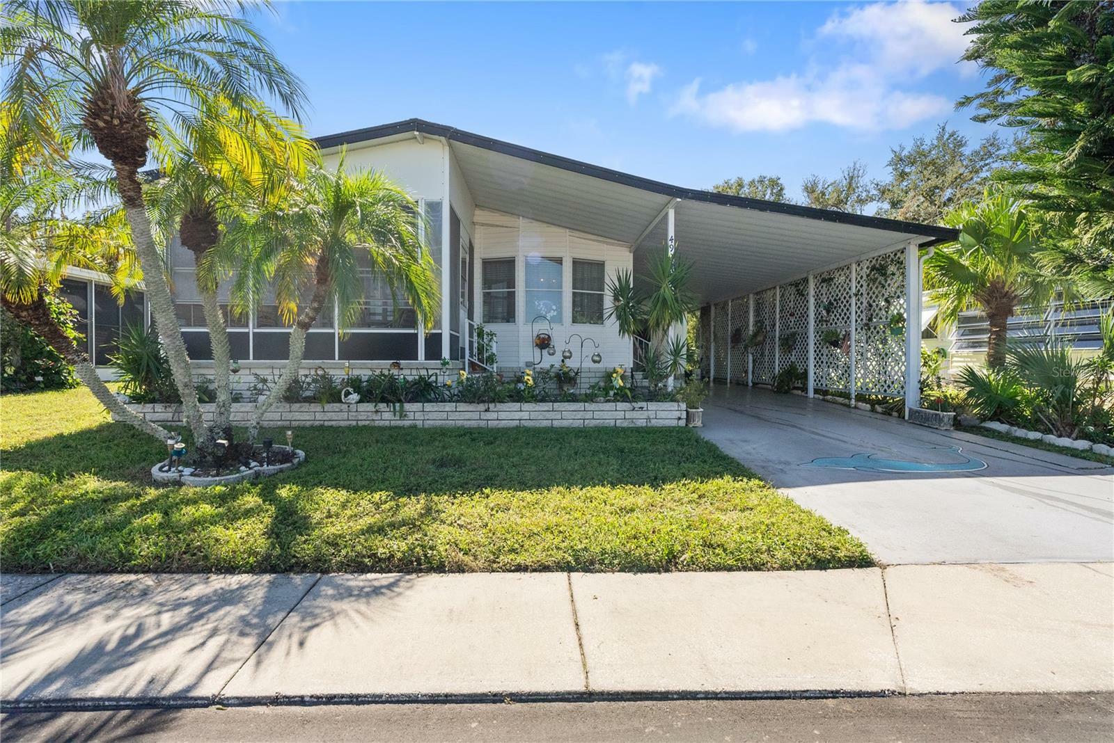 Property Photo:  4920 Sherrell Drive  FL 34690 