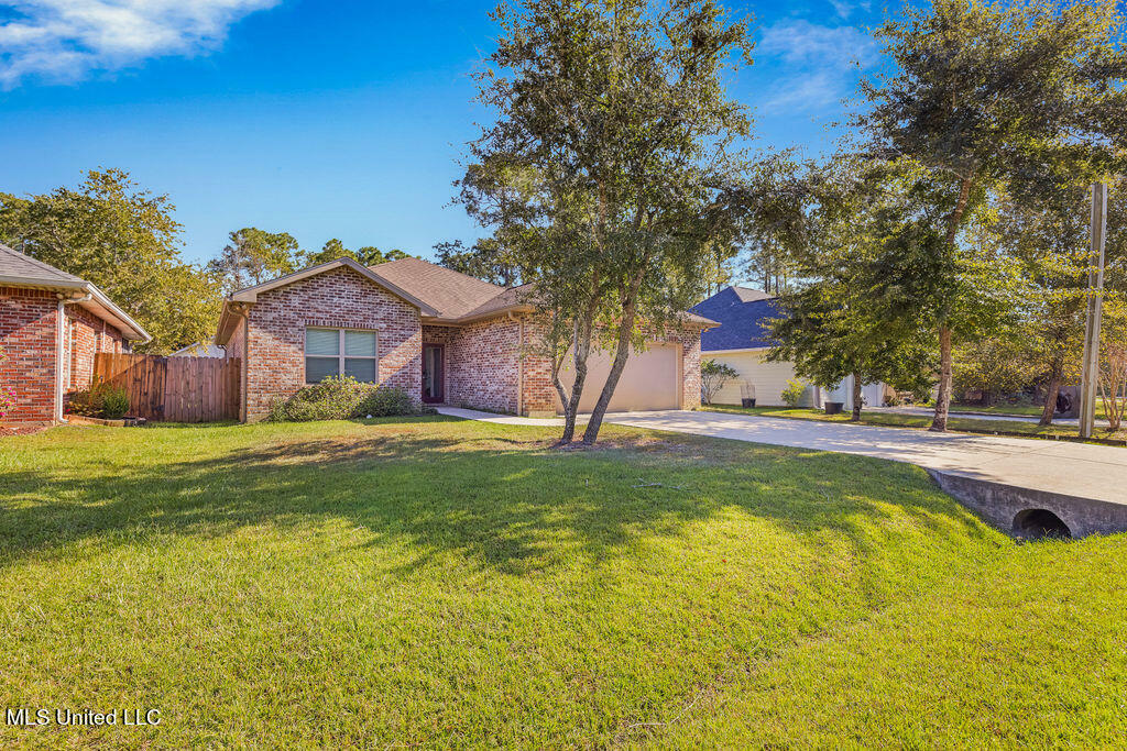 Property Photo: 847 Ieke Drive MS 39525