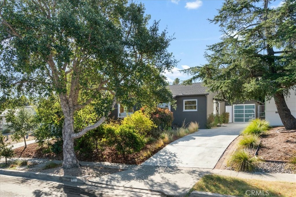 Property Photo:  491 Lawrence Drive  CA 93401 