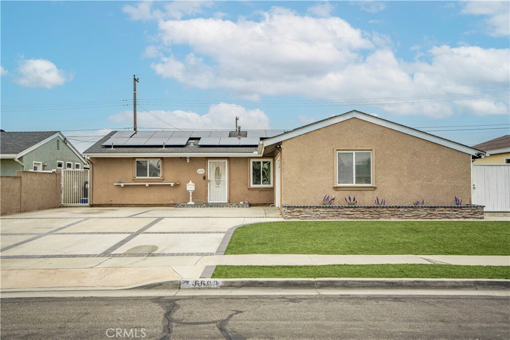 Property Photo:  6609 Yosemite Drive  CA 90620 