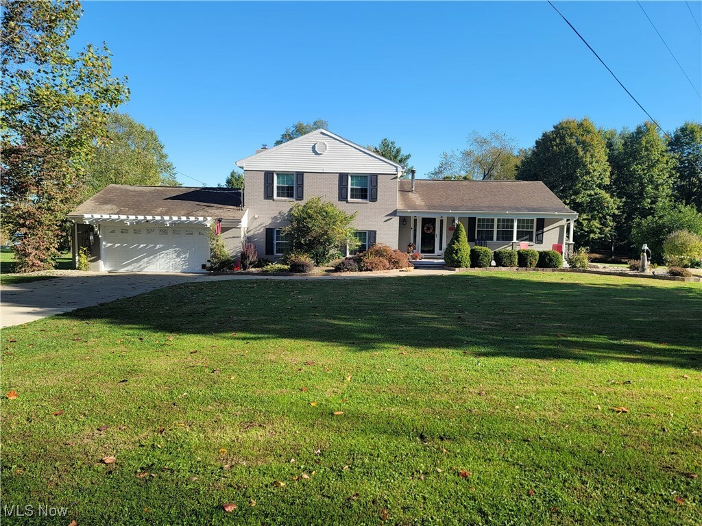 Property Photo:  110 Riverview Acres Road  WV 26181 