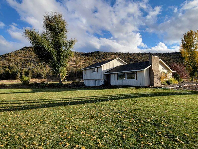 Property Photo:  100 NE Jumping Grass Lane  OR 97754 