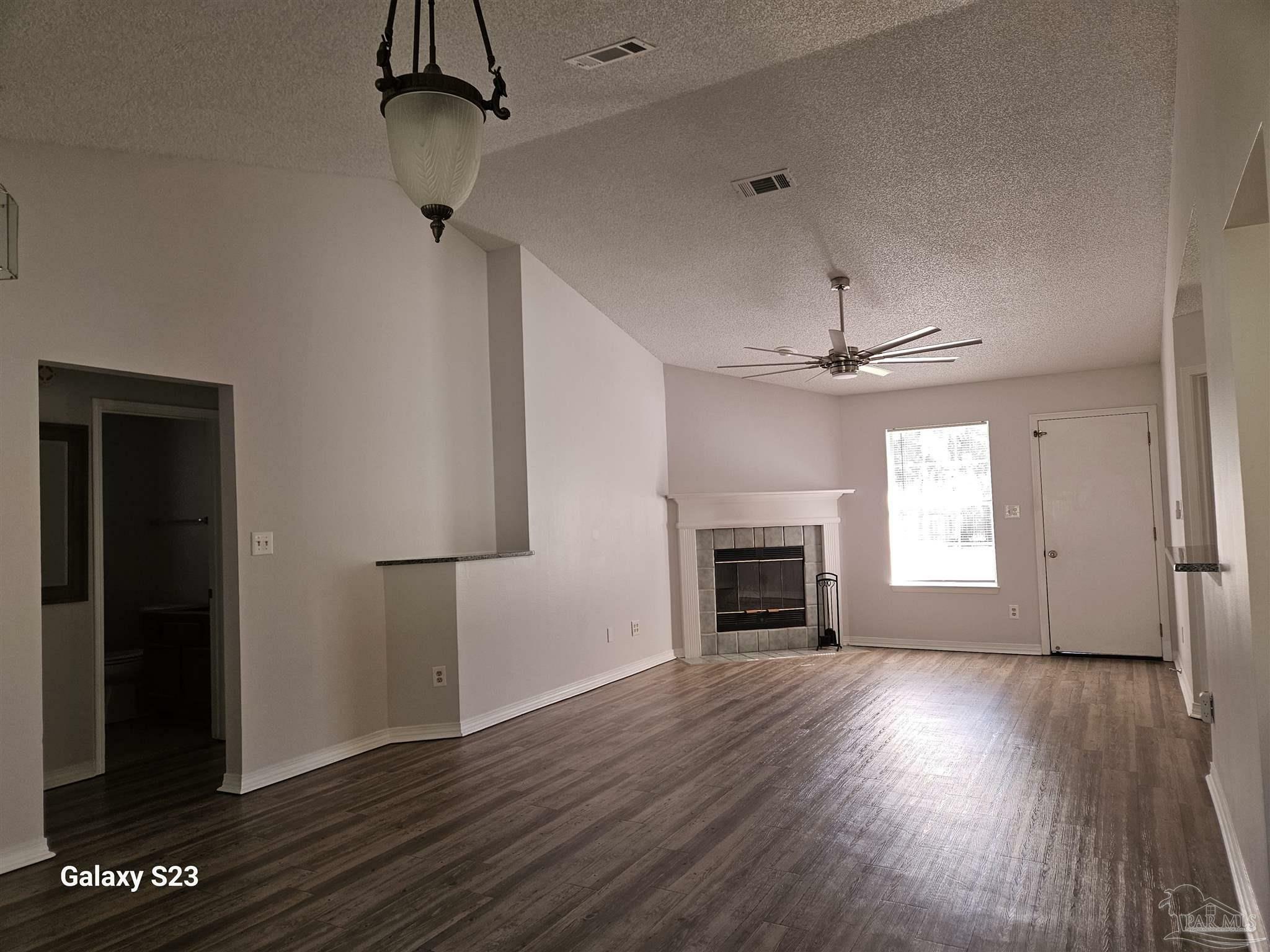 Property Photo:  1328 Sterling Point Dr  FL 32563 