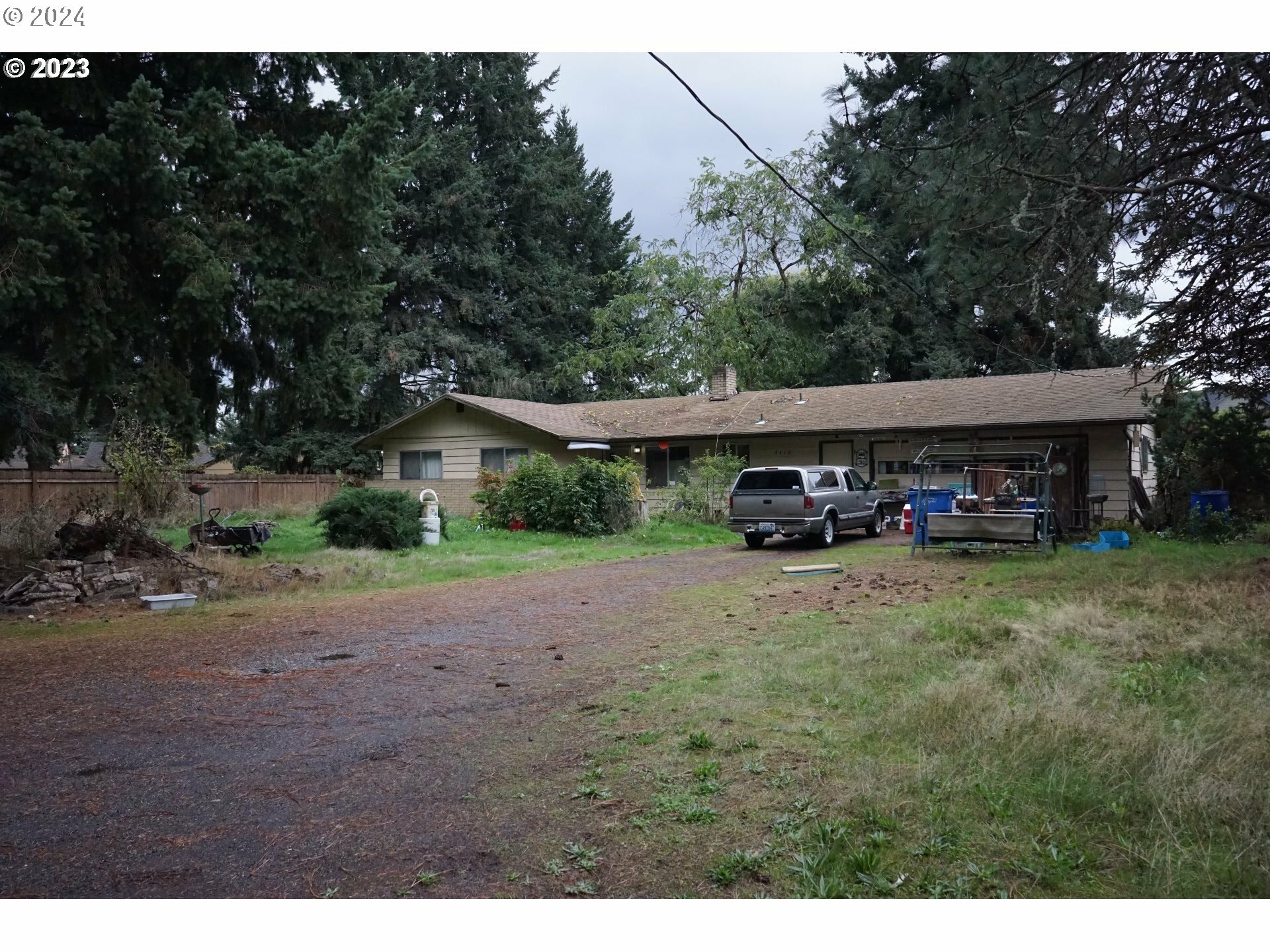 Property Photo:  4418 NE Morrow Rd  WA 98682 