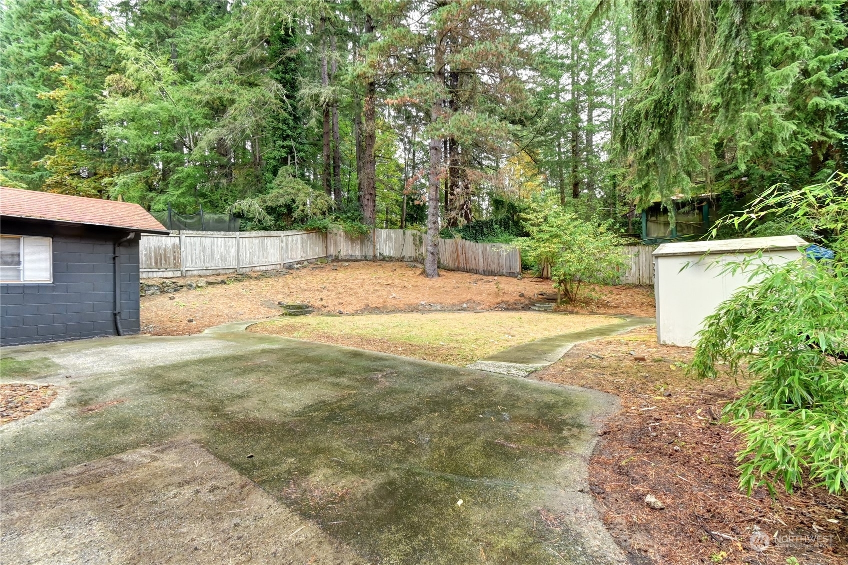 Property Photo:  18222 30th Avenue NE  WA 98155 