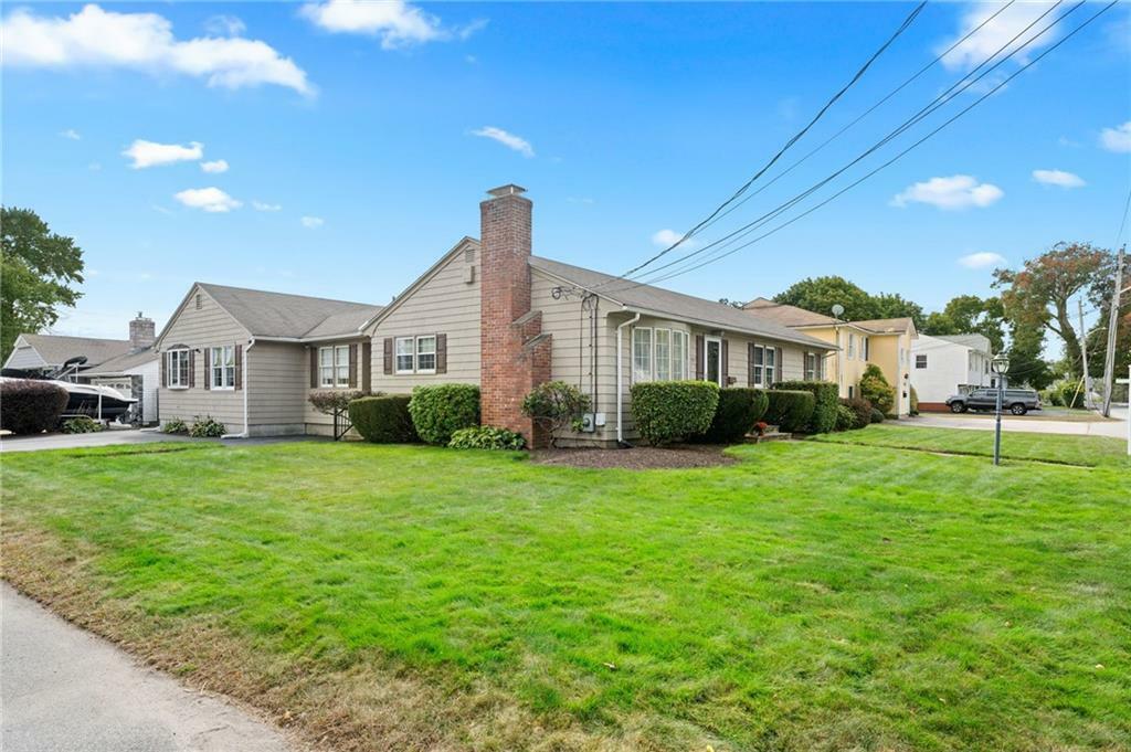 Property Photo:  597 Woodward Road  RI 02904 