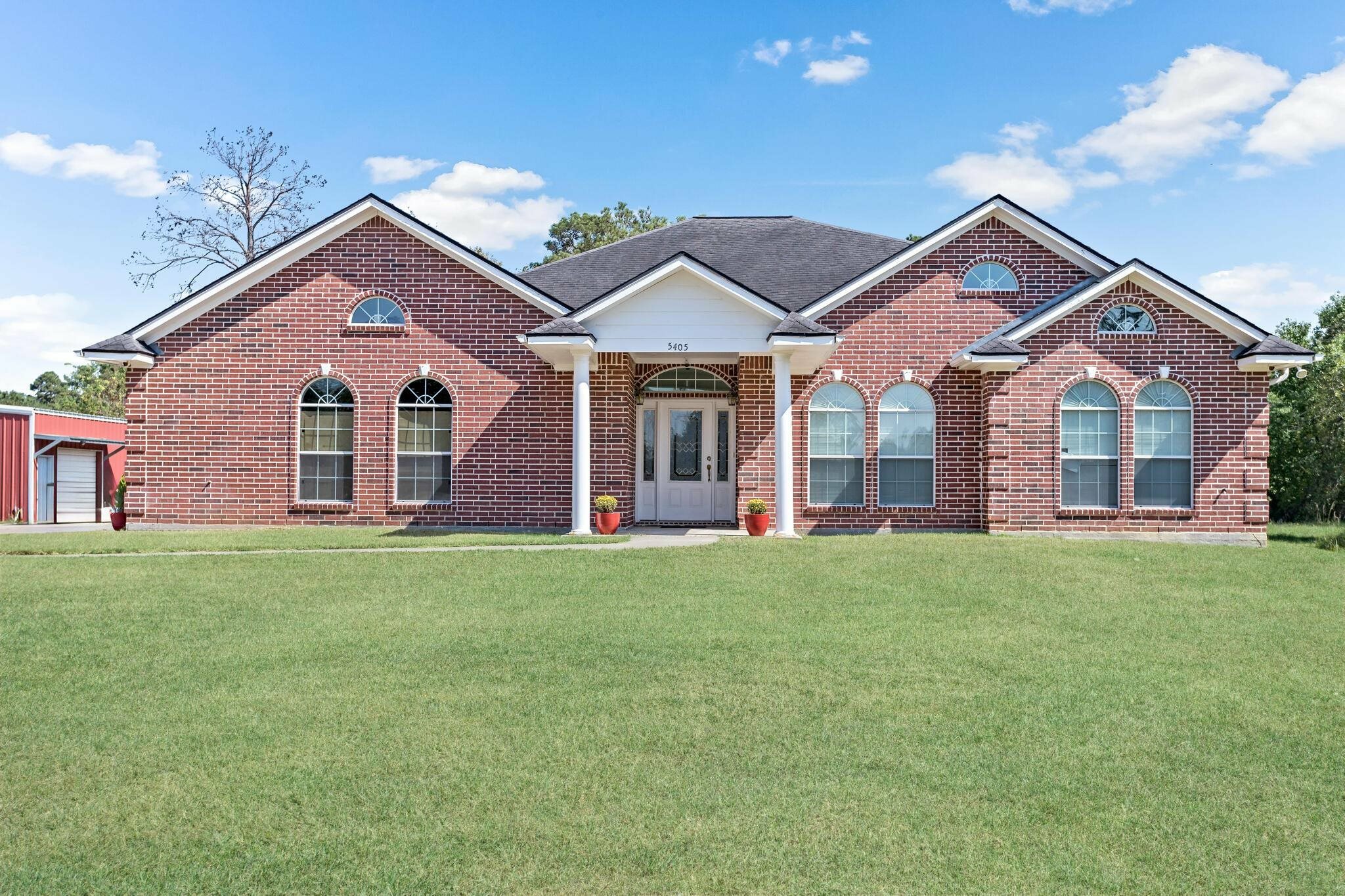 Property Photo:  5405 Seale Rd  TX 77705 