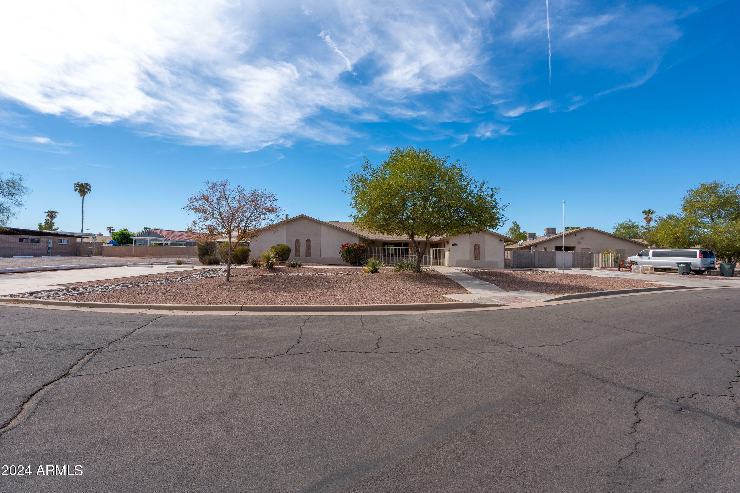 Property Photo:  1741 E Palm Parke Boulevard  AZ 85122 