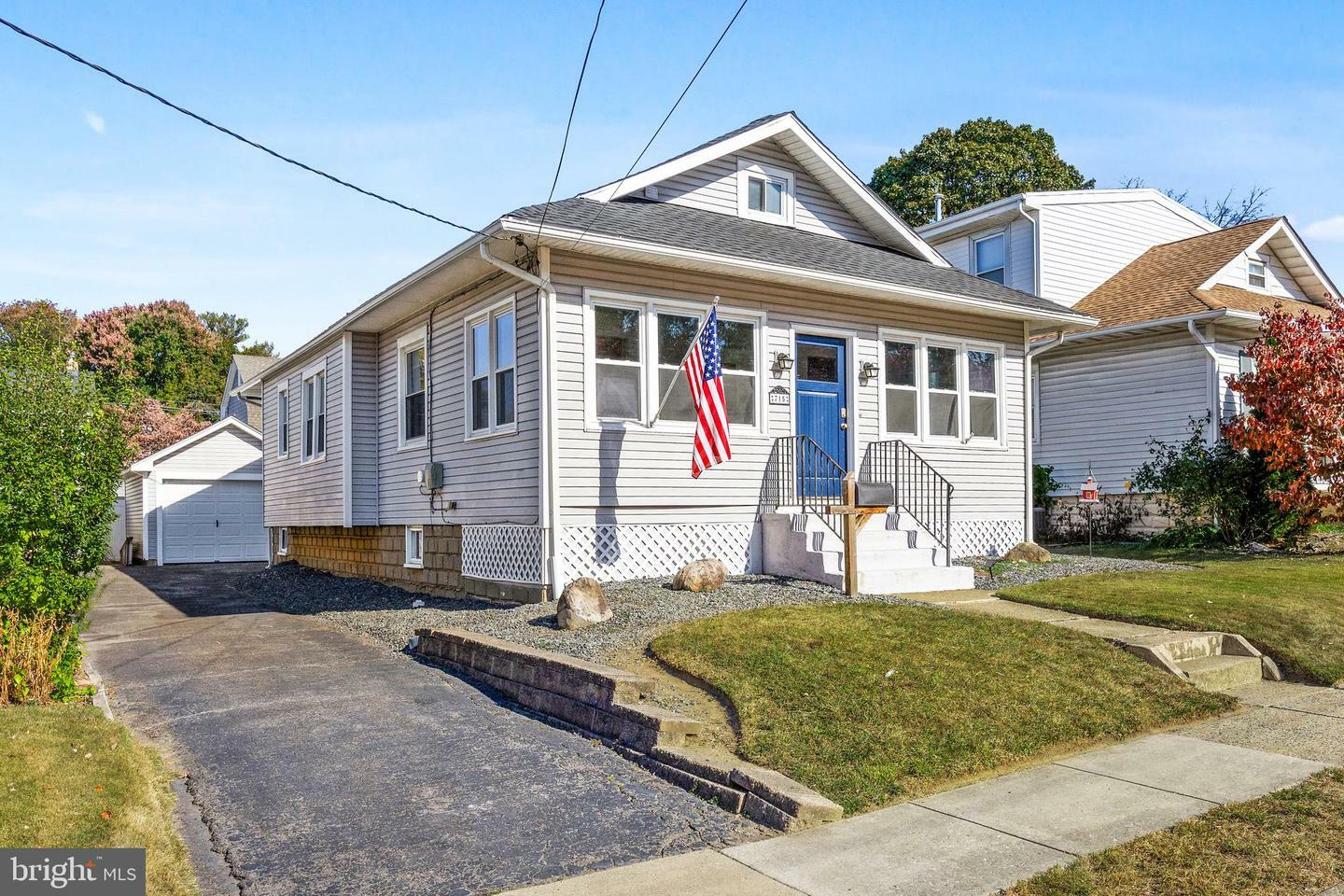 Property Photo:  715 Willitts Avenue  NJ 08106 