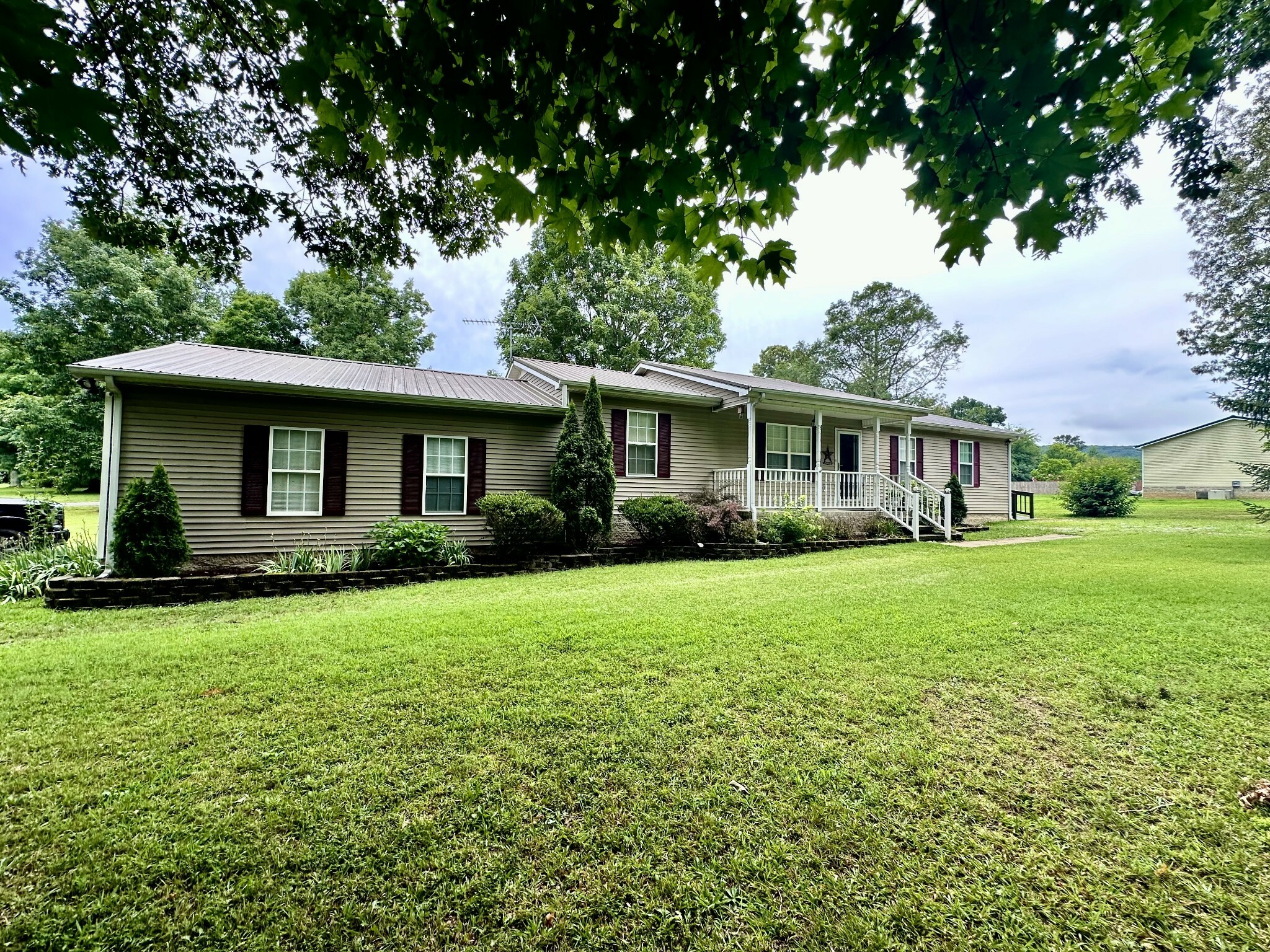 698 Vernon Winton Rd  Hillsboro TN 37342 photo