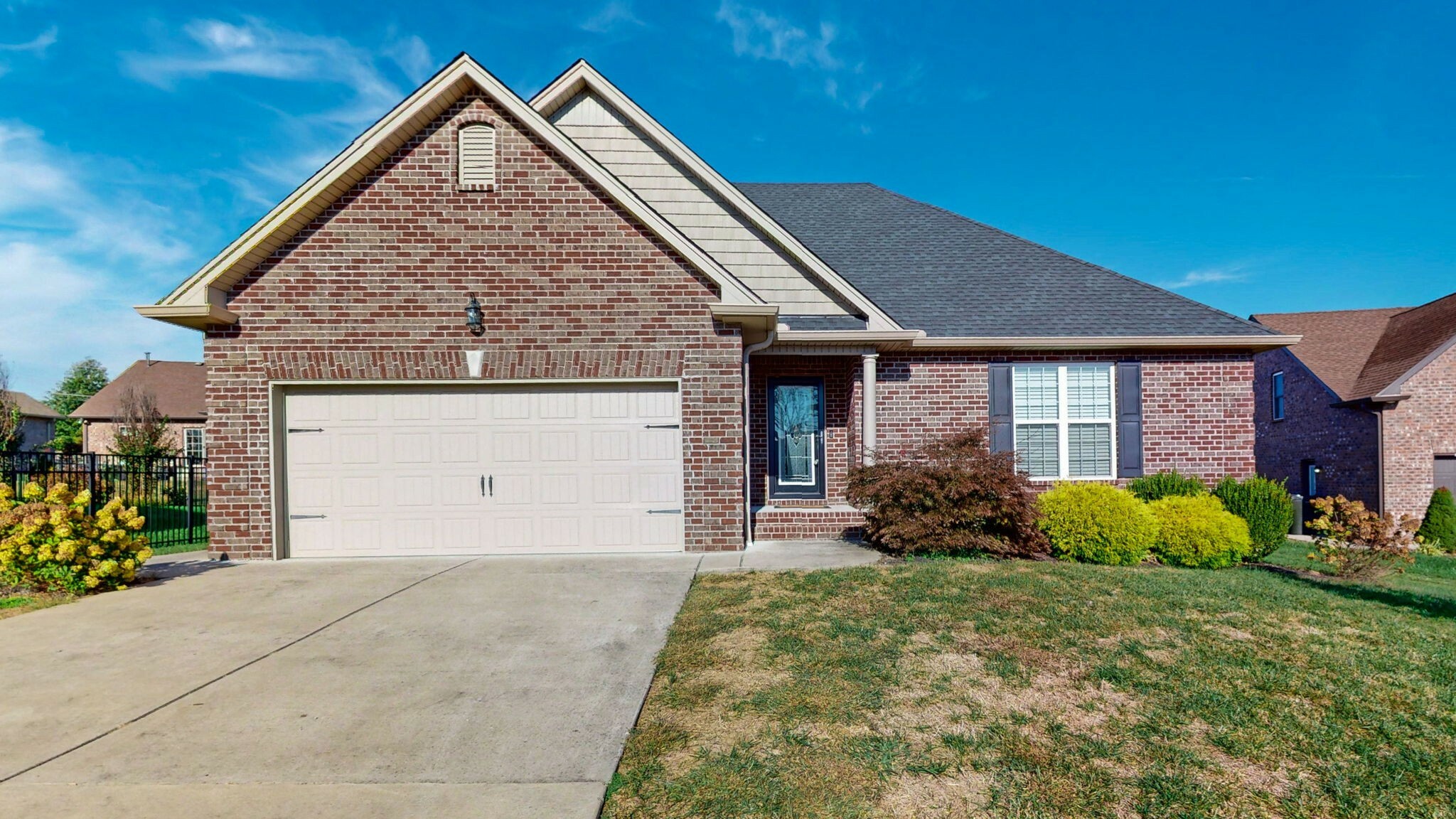 Property Photo: 421 Franciscan Way TN 37066