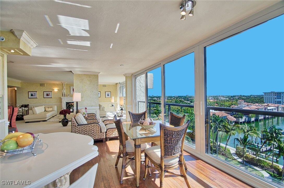 Property Photo:  4031 Gulf Shore Boulevard N 8E  FL 34103 