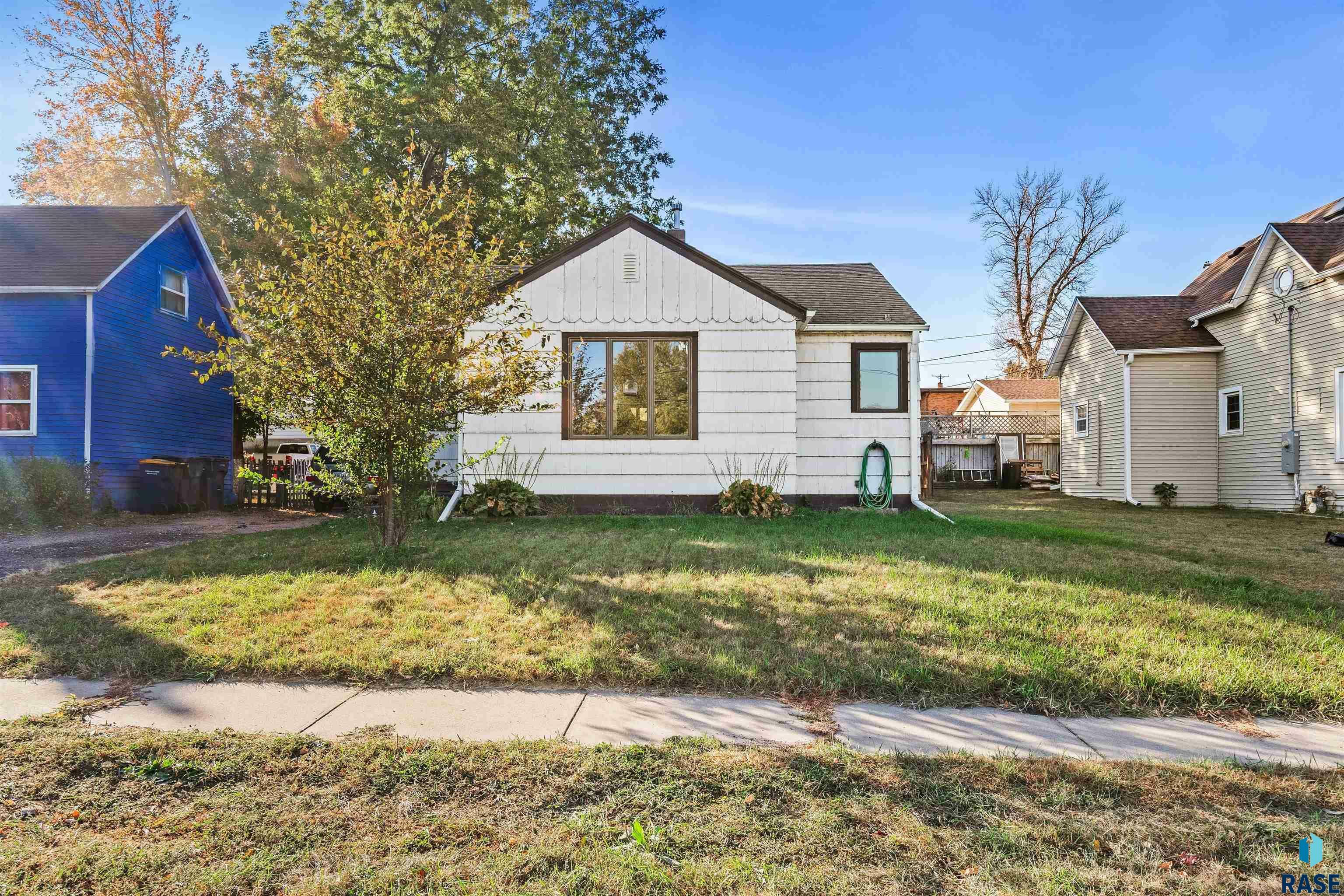 Property Photo:  221 Lovely Ave  SD 57003 