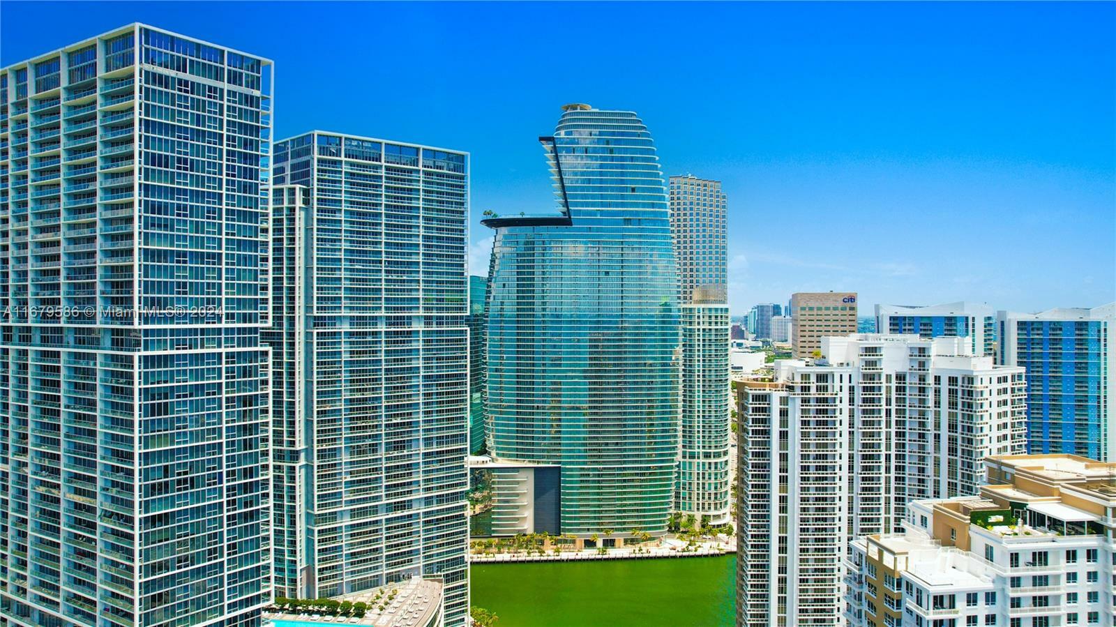 Property Photo:  300 Biscayne Blvd Way 701  FL 33131 